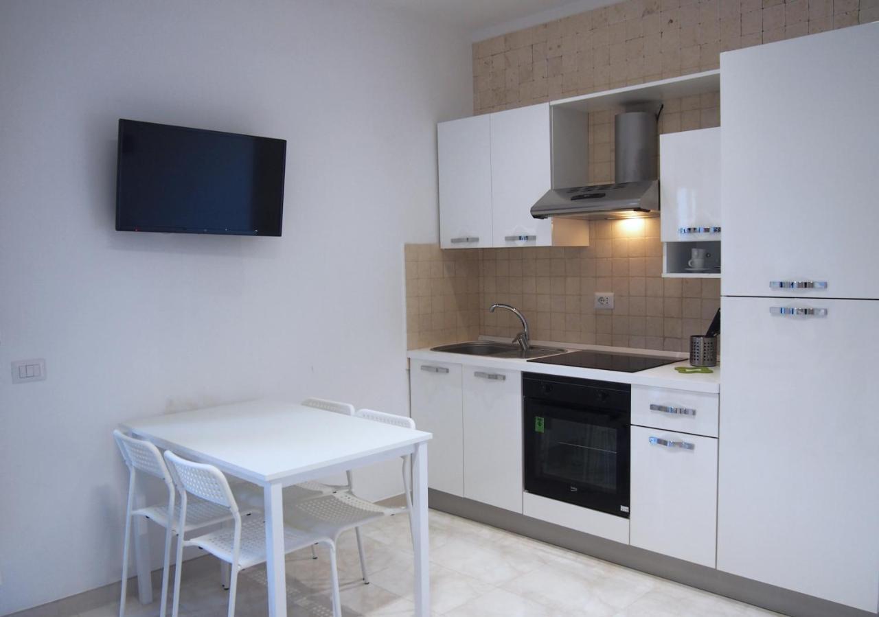 Le Rose Beach & Suites Appartamenti Fronte Mare A Villarosa Martinsicuro Εξωτερικό φωτογραφία