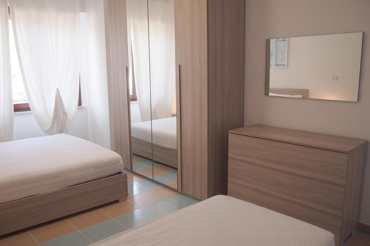 Le Rose Beach & Suites Appartamenti Fronte Mare A Villarosa Martinsicuro Εξωτερικό φωτογραφία